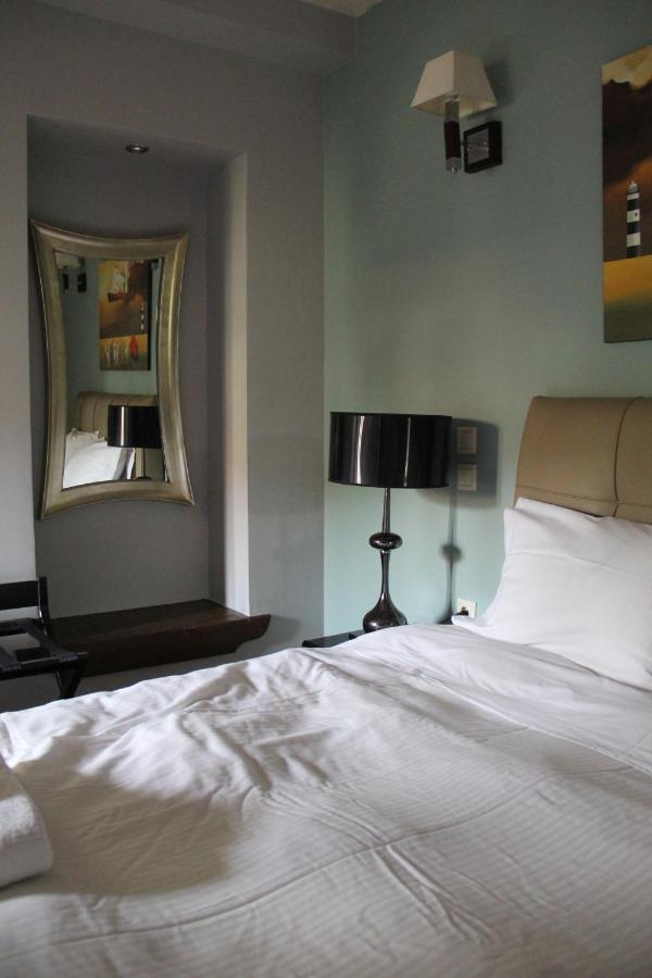 Tsarbou Guesthouse Стемница Екстериор снимка